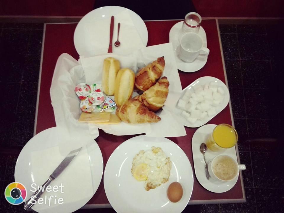 Hotel La Potiniere Schaerbeek Екстериор снимка